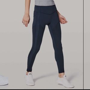 Lululemon All The Right Places 28”